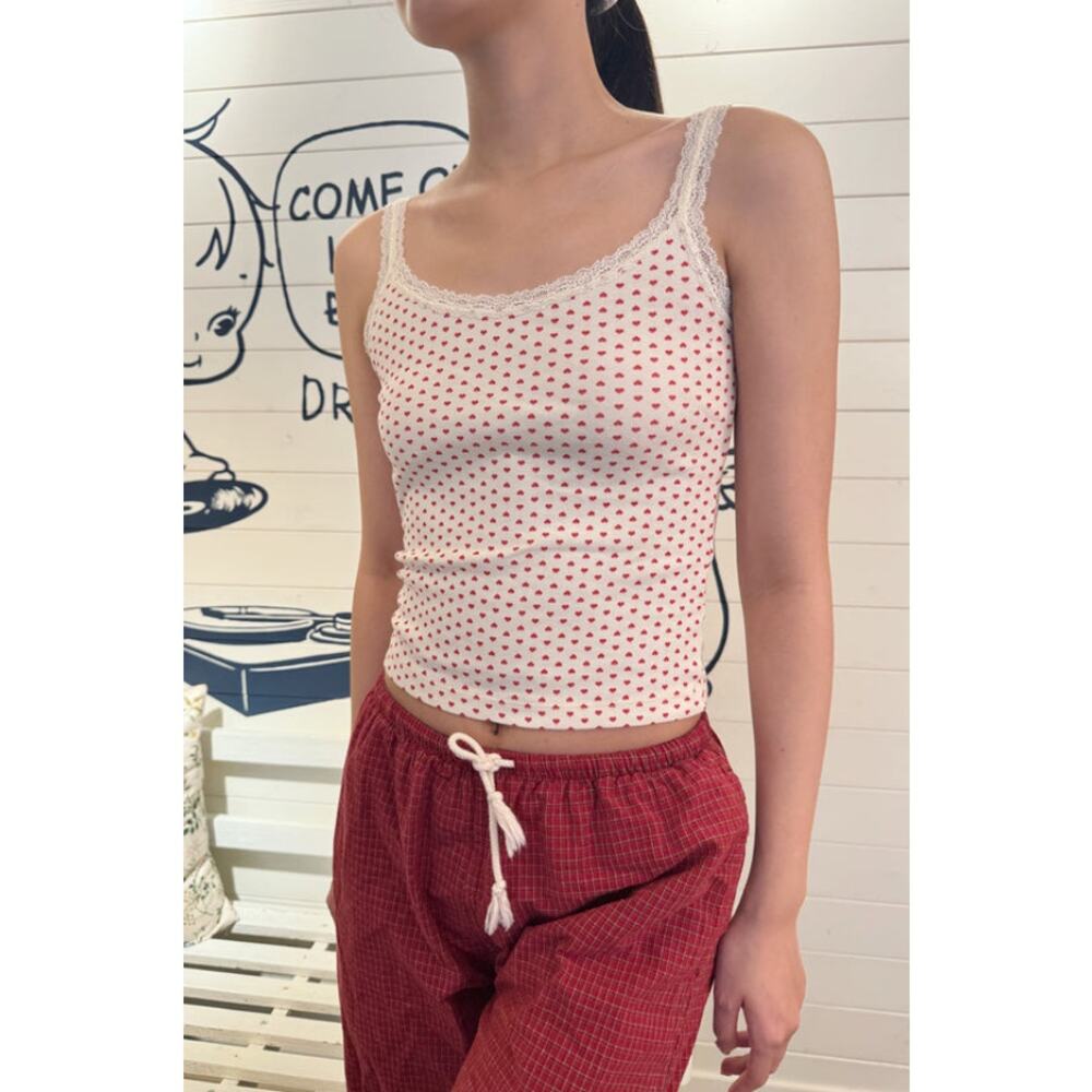 Brandy Melville Skylar Heart Lace Tank Japan Exclusive Tank Made in Italy